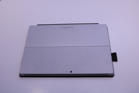 Surface Pro 3 ( i3/4GB/64GB ) + Type Cover 6